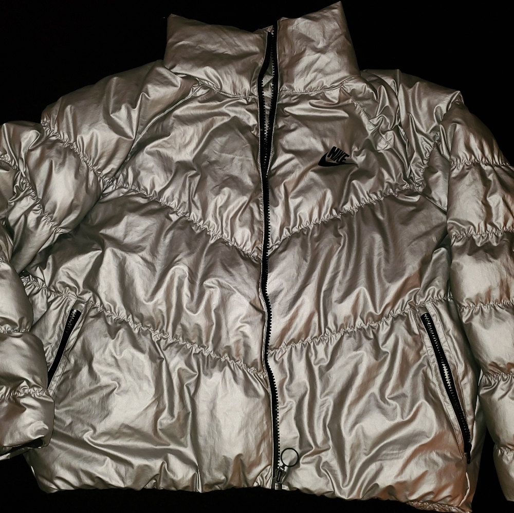 Preloved Nike Puffer Coat (worn twice)